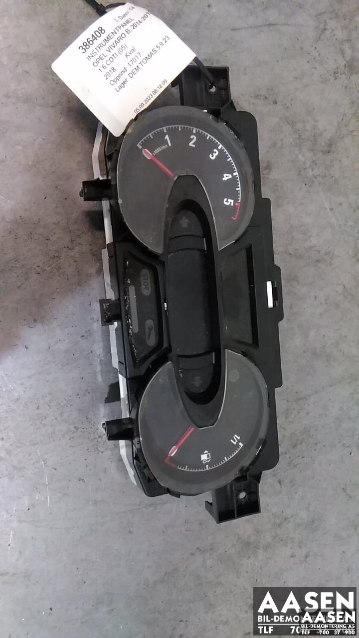 Instrumentpanel til Opel Vivaro B, 2014-2019  (248107473R)