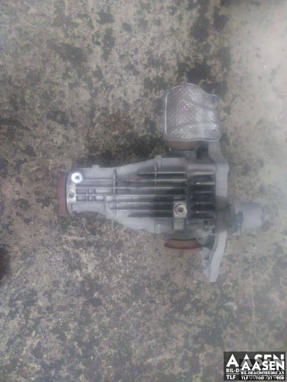 Kardang klokke bak til Audi A4, Allroad 2009-2016 (Type I) (B8) (B8) (0BC 500 043 M|)