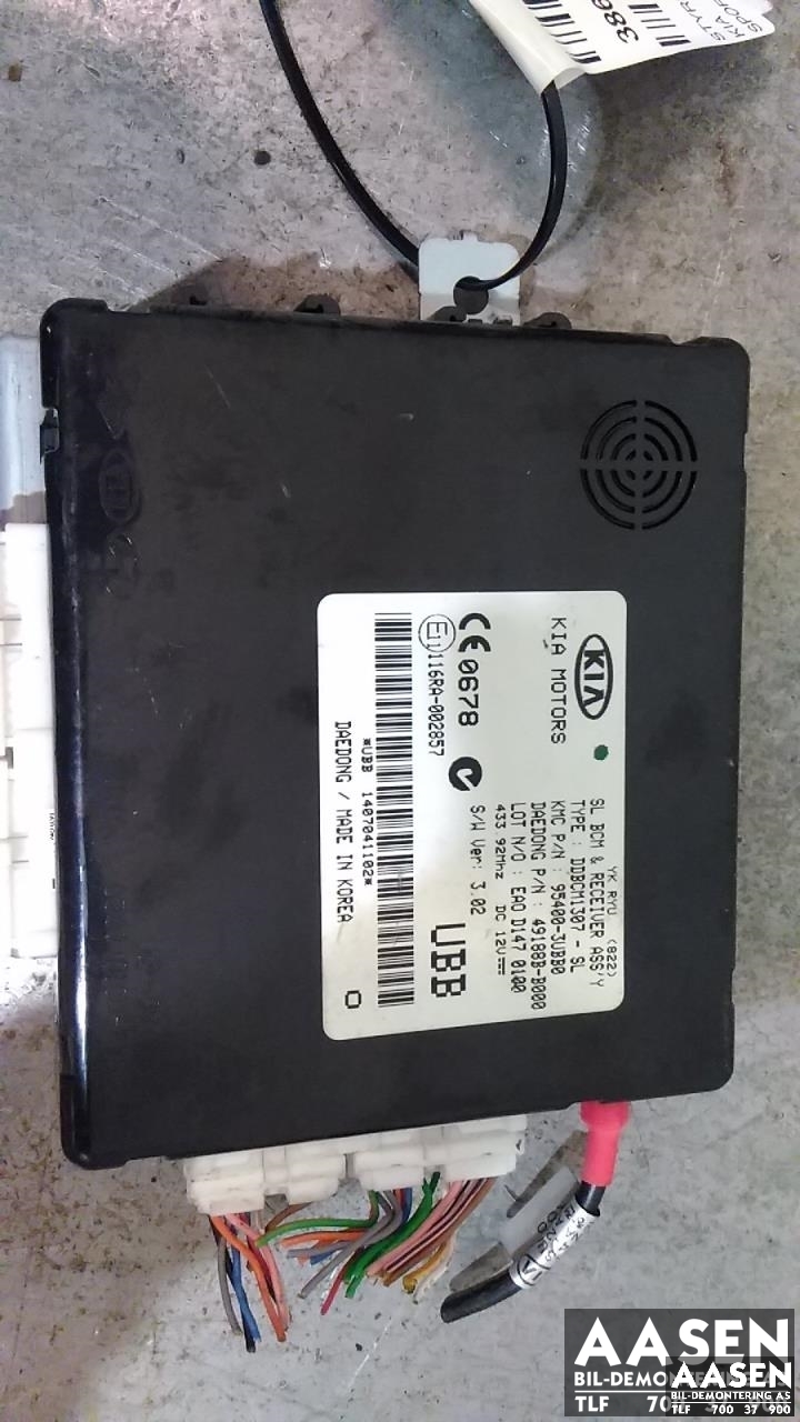 Styreenhet comfort (BCM) til Kia Sportage, 2010-2016 (Type III) (95400-3UBB0)