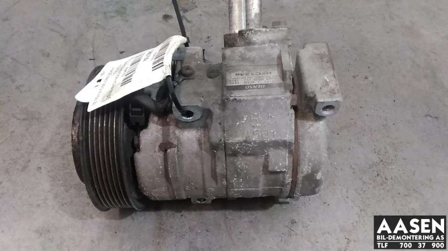 Aircondition kompressor til Toyota Hiace, 2007-2012 (Fase 3)  (DENSO|447220-4242)