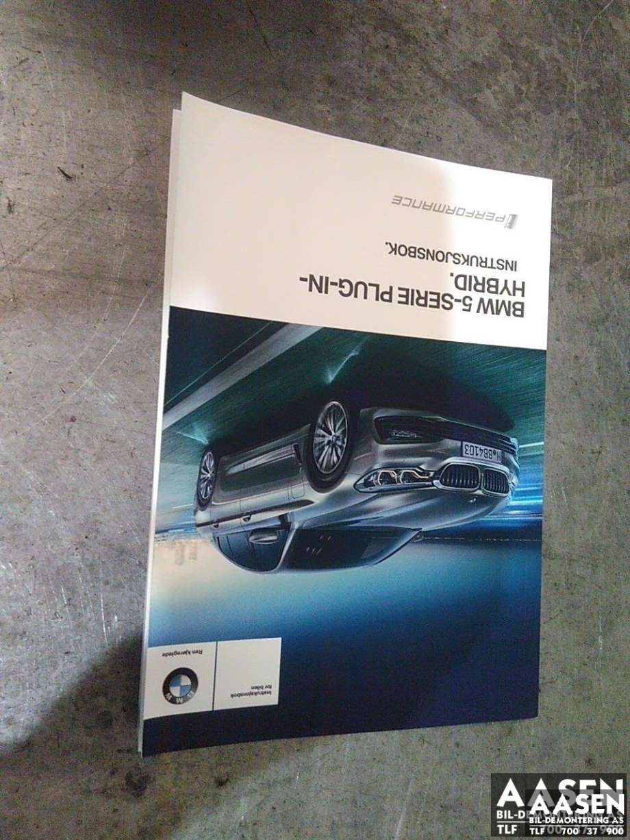 Instruksjonsbok til BMW 5-Serie, 2017-->> (G30/G31) (G30/G31) 