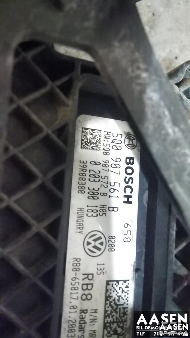 Sensor radar til VW Golf VII 2012-2017 (Fase 1) (BOSCH|5Q0907561B|5Q0 907 561 B|)