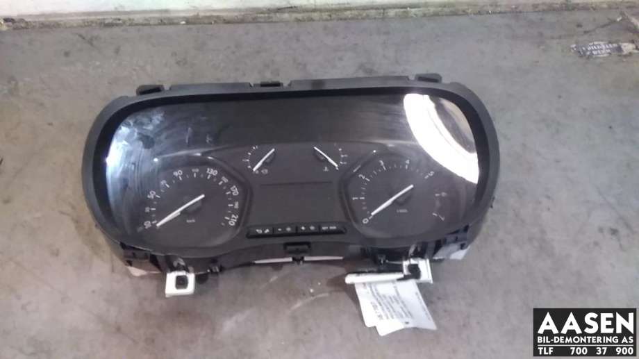 Instrumentpanel til Peugeot Expert, 2016-->> (Type III)  (98 175 435 80)