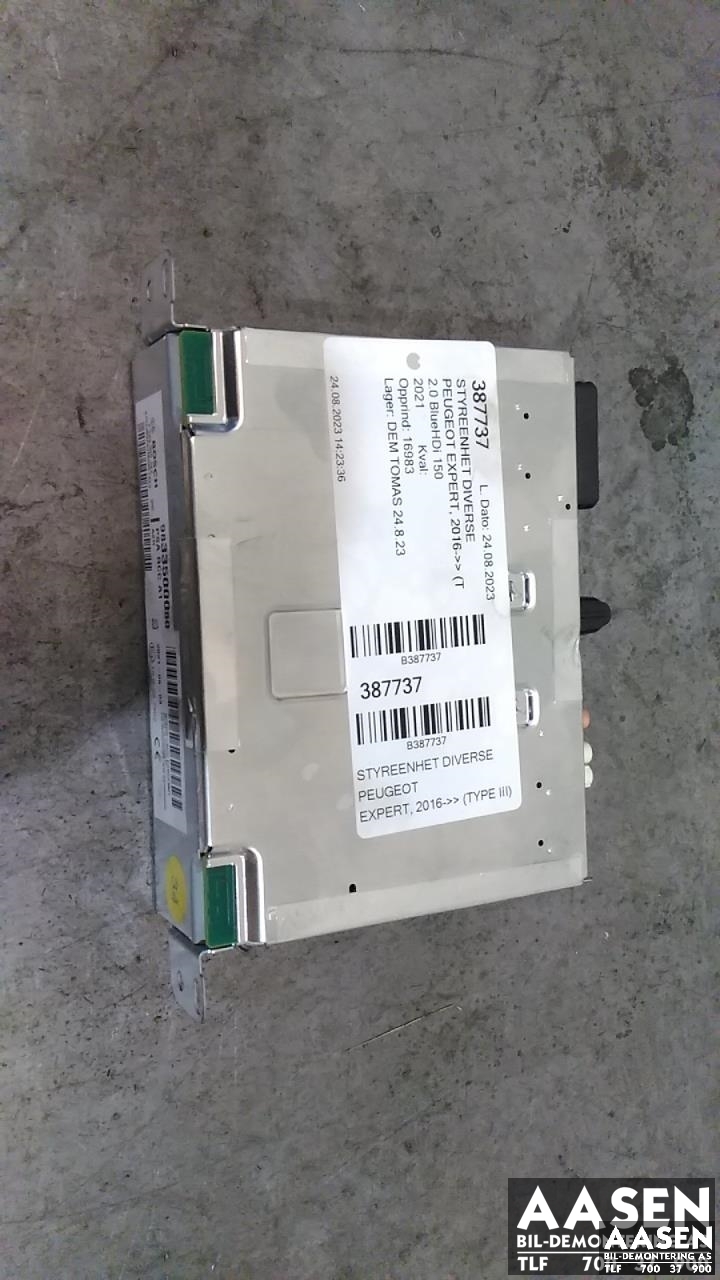Bilstereo navigasjon til Peugeot Expert, 2016-->> (Type III)  (BOSCH|9833500080)
