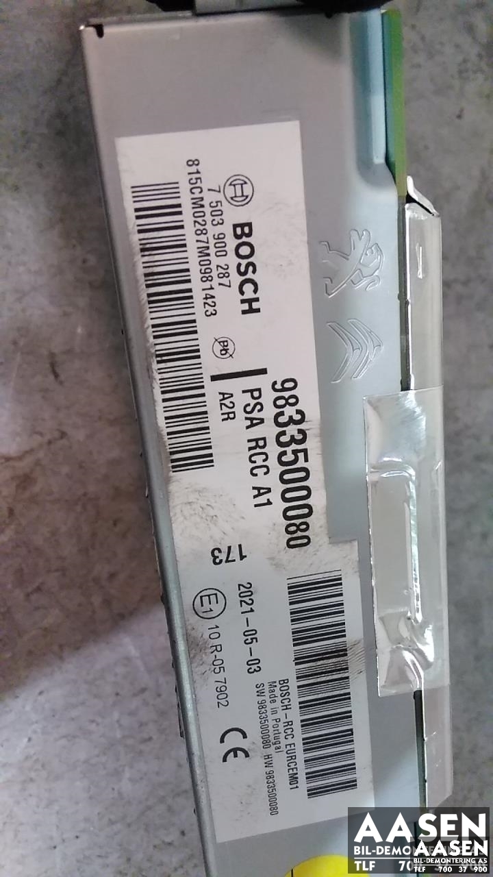 Bilstereo navigasjon til Peugeot Expert 2016-->> (Type III) (BOSCH|9833500080|)