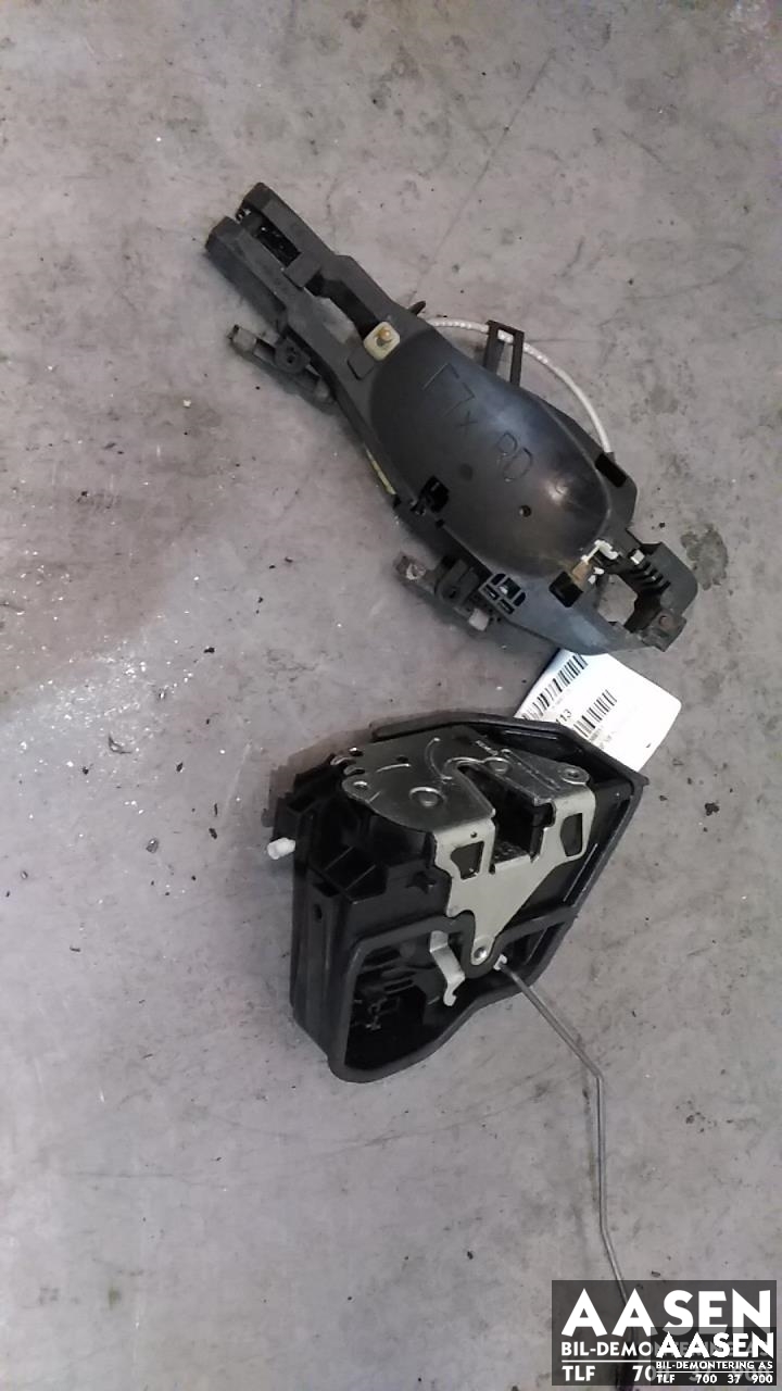 Låsekasse venstre bak til BMW X5, 2007-2013 (E70) (E70) (51 22 7 202 147)