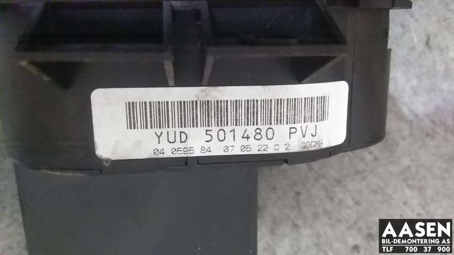 Bryter lys til Land Rover Discovery 2005-2009 (Type III)  (YUD501480PVJ|)