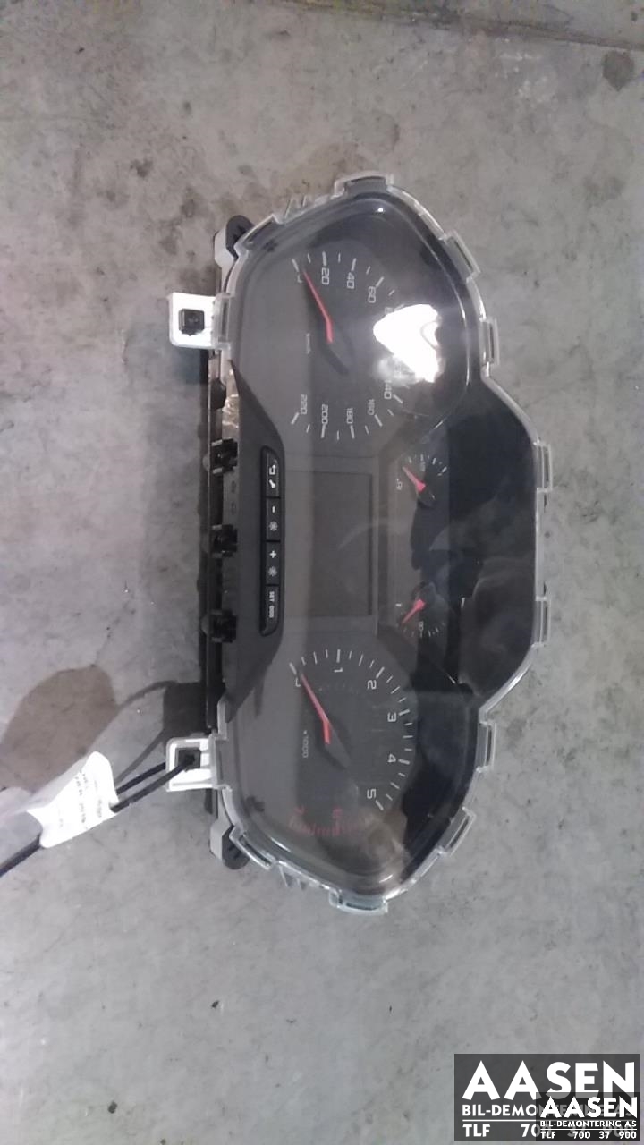 Instrumentpanel til Peugeot Partner, 2019-->> (Type III) (98 211 335 80)