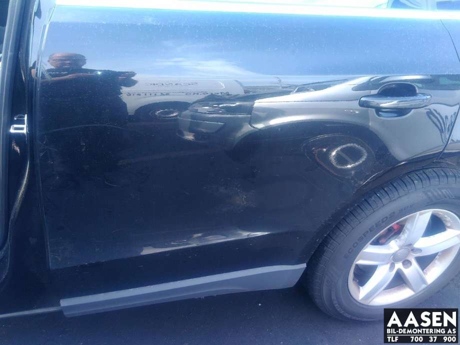 Dør venstre bak til Audi Q5 2008-2012 (Type I, Fase 1)  (8R0 833 051 B|)