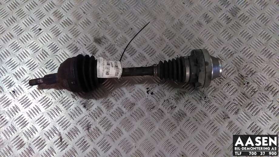 Drivaksel høyre foran, diesel/automat til VW Touareg, 2003-2007 (Type I, Fase 1) (7L6 407 271 G)