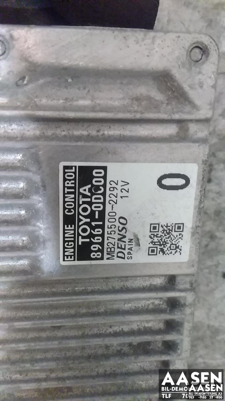 Styreenhet motor til Toyota Yaris 2012-2014 (Type III, Fase 1)  (DENSO|89661-0DC00|)