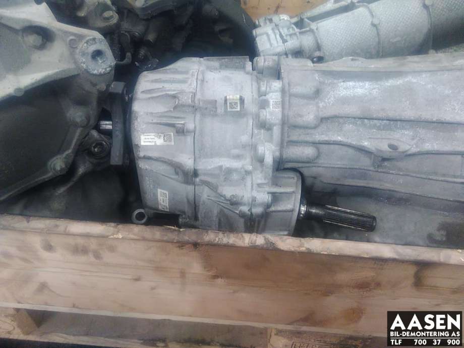 Girkasse 4WD fordelingskasse til Mercedes E-Klasse 2016-2023 (W213) (W213) (A 725 280 24 00|)