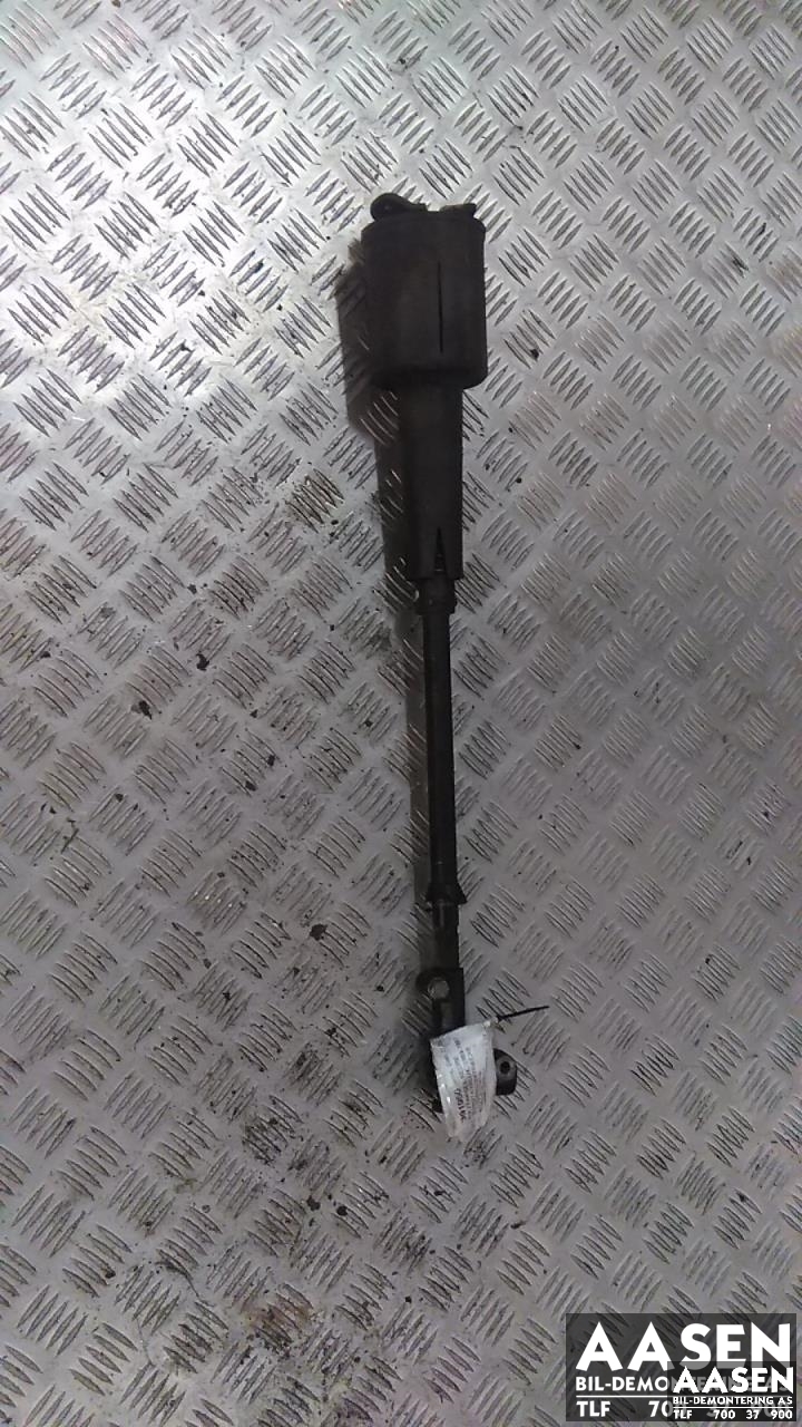 Rattaksel nedre til Toyota Hilux, 1989-1997  