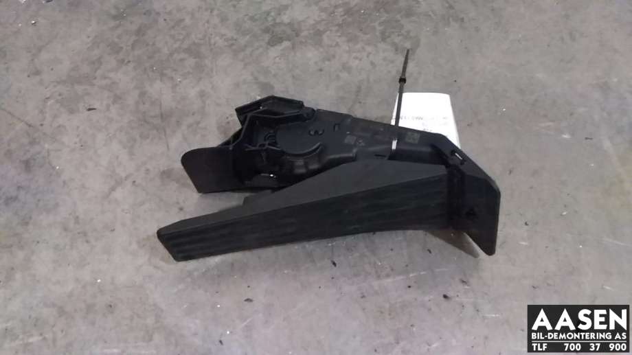 Pedal gass til BMW i3, 2013-2022  (35 40 6 889 819)
