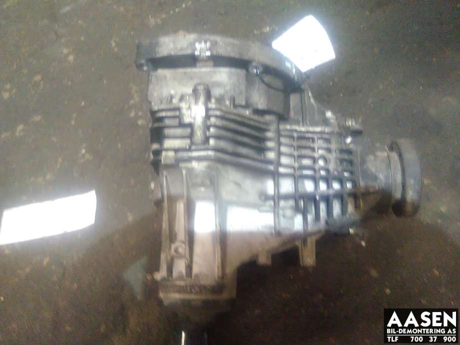 Girkasse 4WD fordelingskasse til VW Transporter / Caravelle, 2009-2015 (Fase 2) (T5) (T5) (09N 409 053 E)