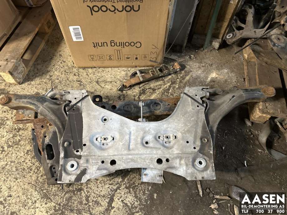 Travers foran hoved til Renault Captur 2013-2020 (Type I)  (544011380R|)