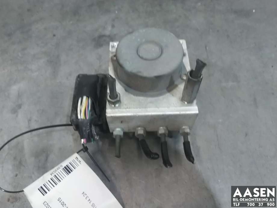 ABS sentral til Toyota Verso-S, 2011-2015 (COMBI) (COMBI) (ADVICS|4405052D90)