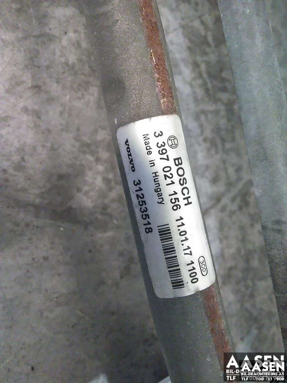 Viskermotor frontrute komplett m/overføring til Volvo V50 2007-2012 (Fase 2)  (BOSCH|31253518|)