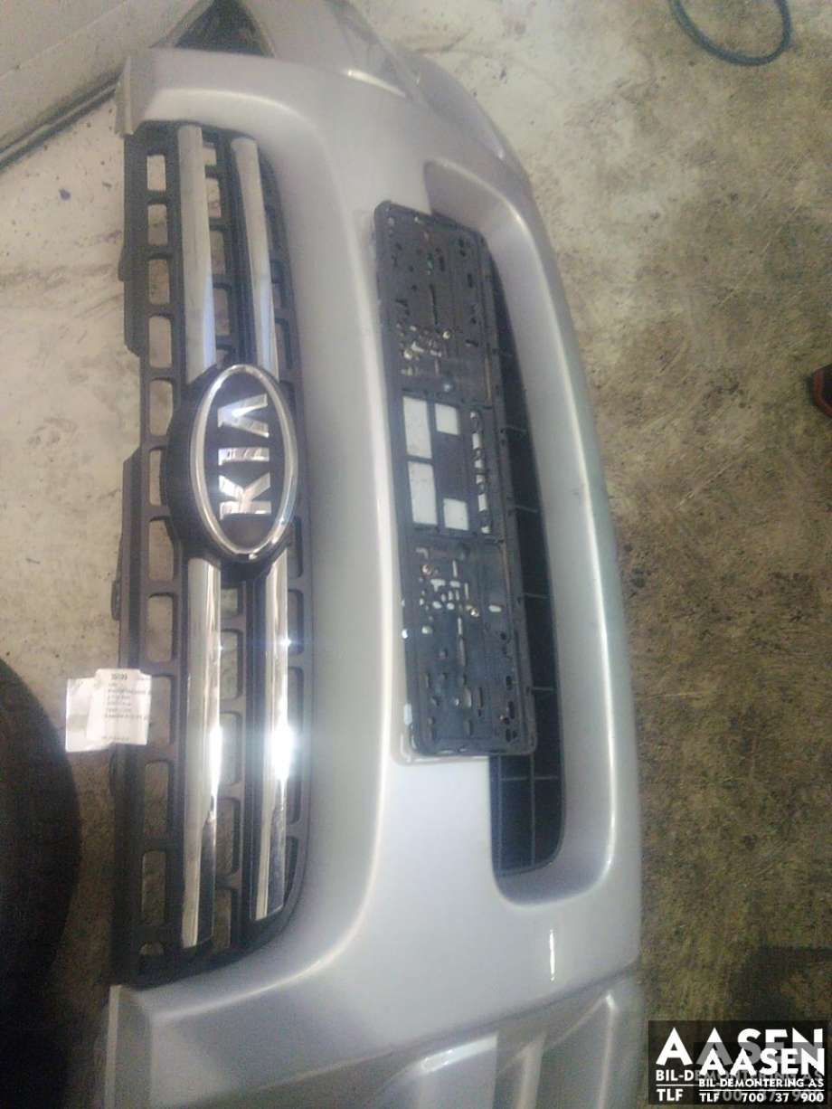 Grill til Kia Sportage, 2005-2010 (Type II)  (86350 1F030)