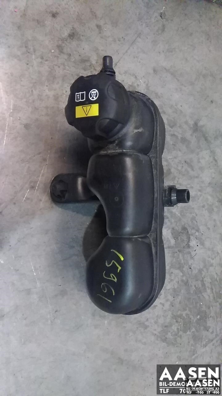 Ekspansjonstank til BMW 2-Serie, Active/Gran Tourer 2014-->> (F45/F46) (F45/F46) (17 13 7 645 508|)
