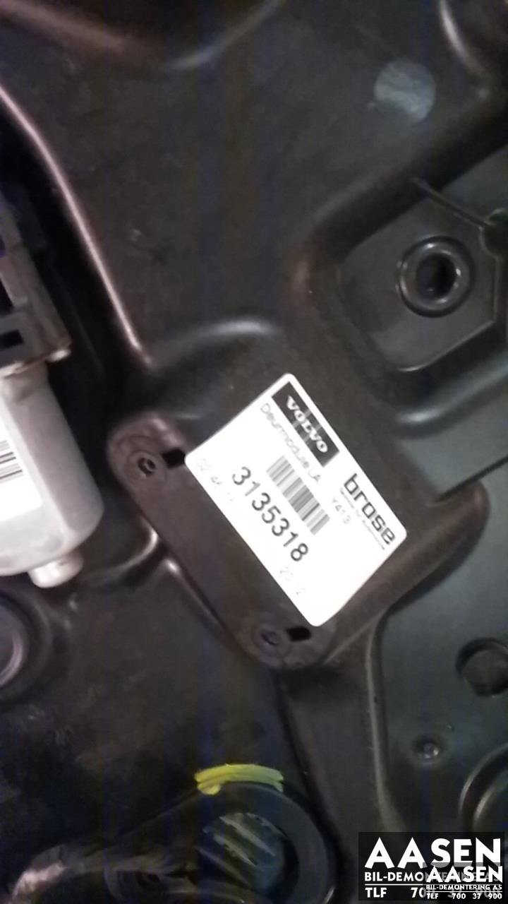Ruteheis venstre bak til Volvo XC60 2014-2017 (Type I, Fase 2) (3135318|)