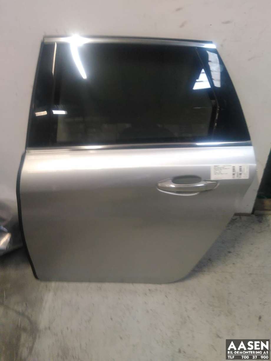 Dør venstre bak til Peugeot 308, 2013-2021 (Type II)  (98 052 671 80)