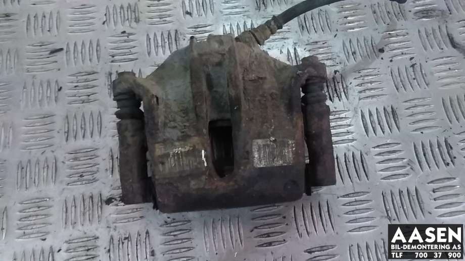 Bremsecaliper venstre foran til Peugeot 2008 2013-2019 (Type I) (4400 R6|16 172 920 80|16 517 566 80)