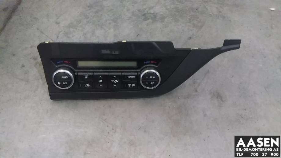 Varmeapparat betjening til Toyota Auris, 2013-2015 (Type II, Fase 1) (5590002360C2)