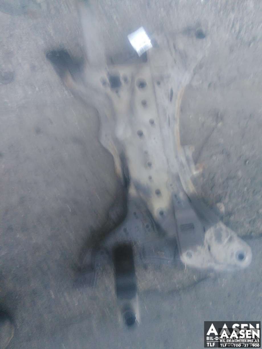 Travers foran hoved til Toyota Prius 2016-2023 (Type IV) (combi) (combi) (5120147070|5120147072|)