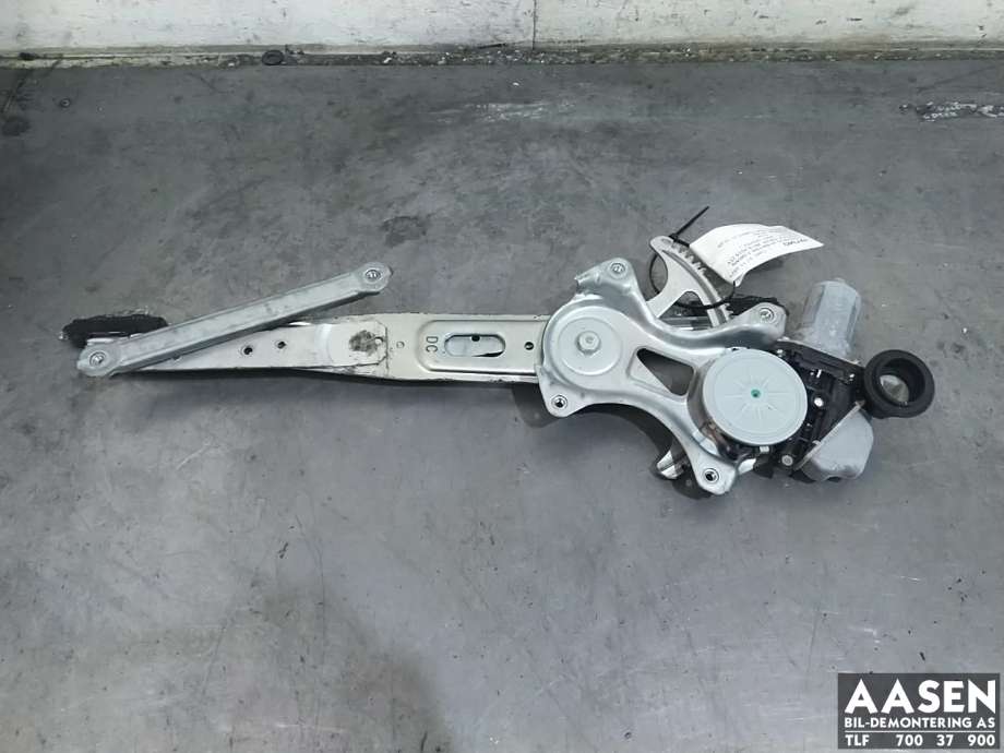 Ruteheis venstre foran til Toyota RAV4, 2013-2015 (Type IV, Fase 1)  (69802-30280)