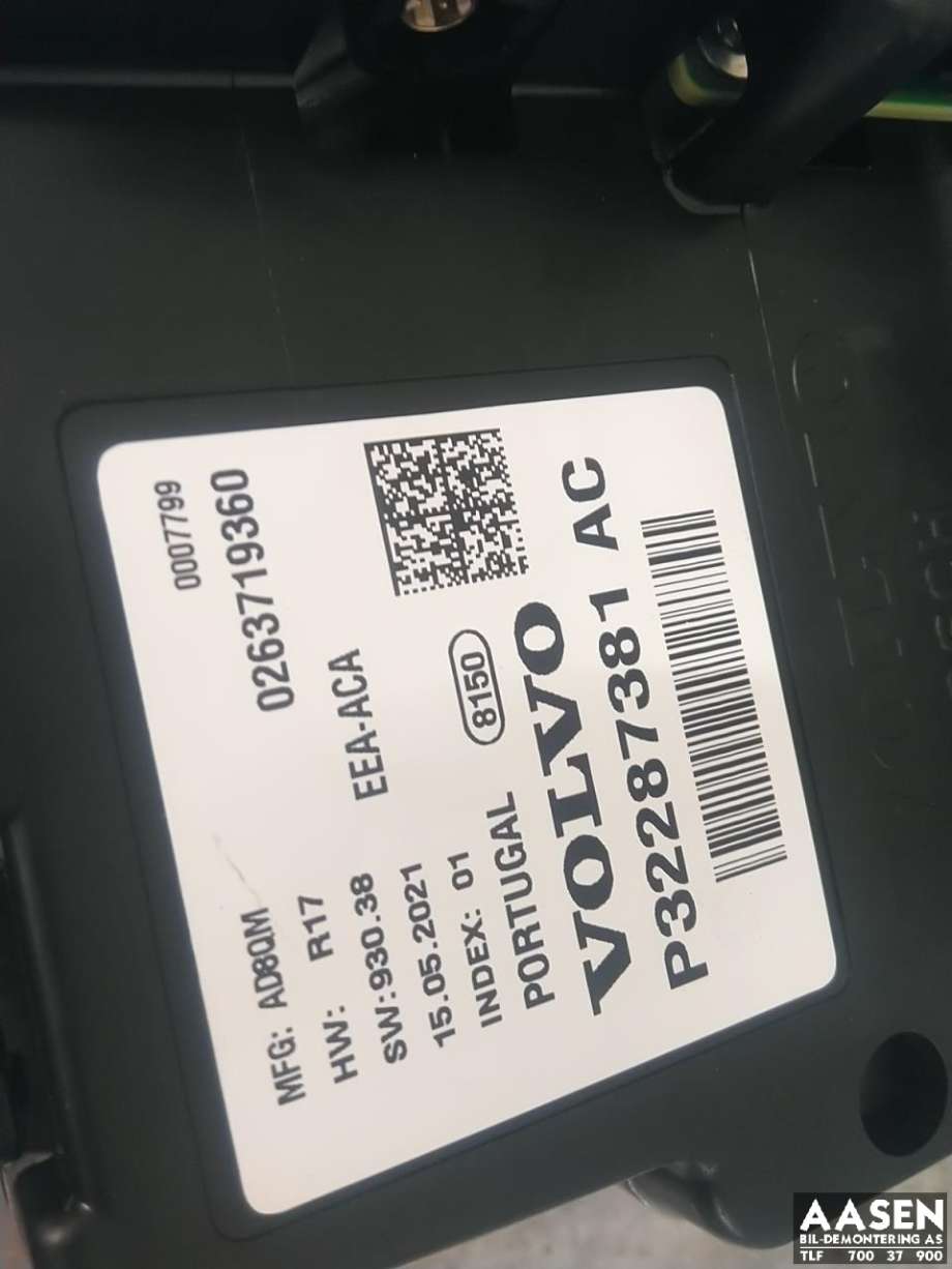 Instrumentpanel til Volvo V60 / V60 CC 2018-->> (Type II)  (36013031|)