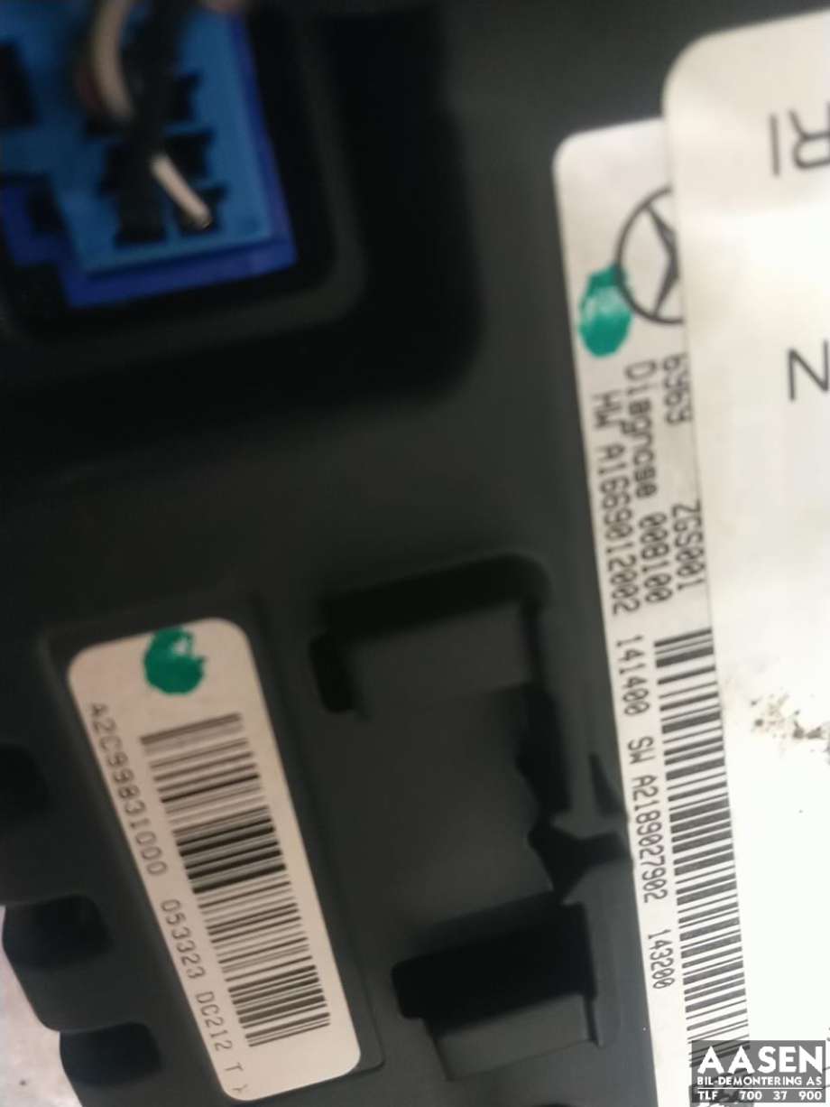 Bilstereo navigasjon skjerm til Mercedes B-Klasse, electric drive 2014-2018 (W242) (W242)