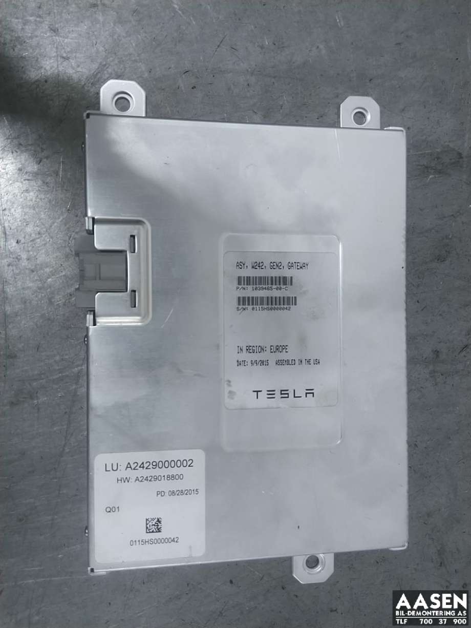 Styreenhet diverse til Mercedes B-Klasse, electric drive, 2014-2018 (W242) (W242) (A 242 900 0002)