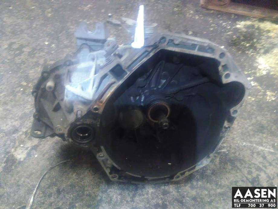 Girkasse manuell 6-trinn til Nissan Qashqai 2007-2010 (Type I, Fase 1) (32010JD500|32010JD50A|)