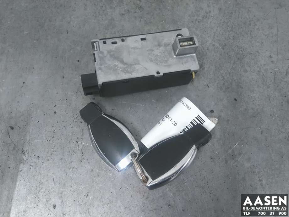 Tenningslås til Mercedes B-Klasse, electric drive 2014-2018 (W242) (W242)