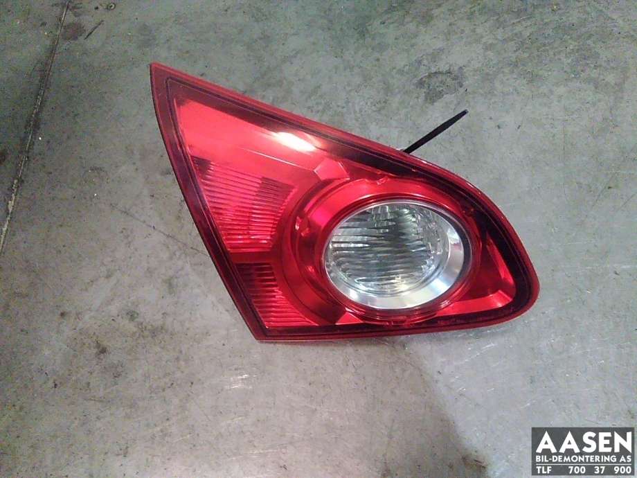 Baklykt venstre indre til Nissan Qashqai, 2007-2010 (Type I, Fase 1)  (26555JD800)