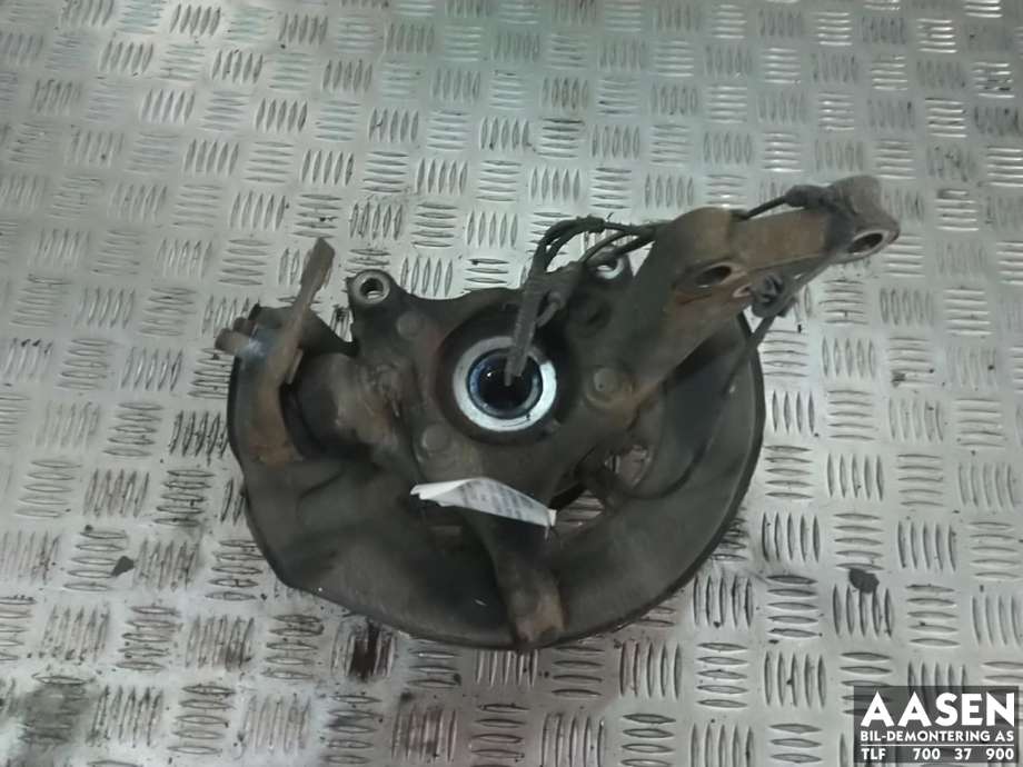 Hjulspindel høyre foran til Toyota RAV4, 2013-2015 (Type IV, Fase 1)  (43211-28140)