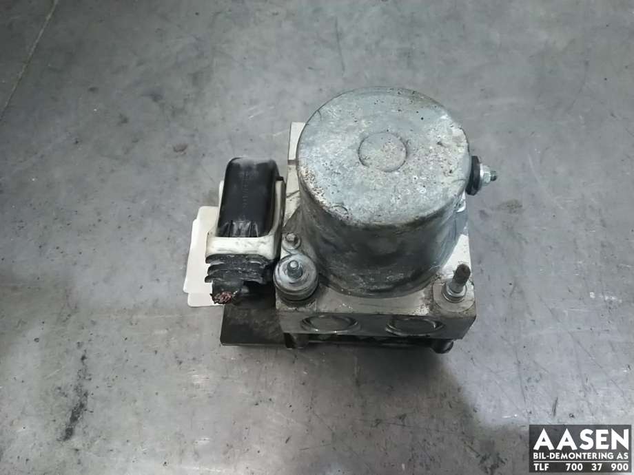 ABS sentral til Peugeot 5008, 2010-2017 (Type I)  (BOSCH|16 121 450 80)