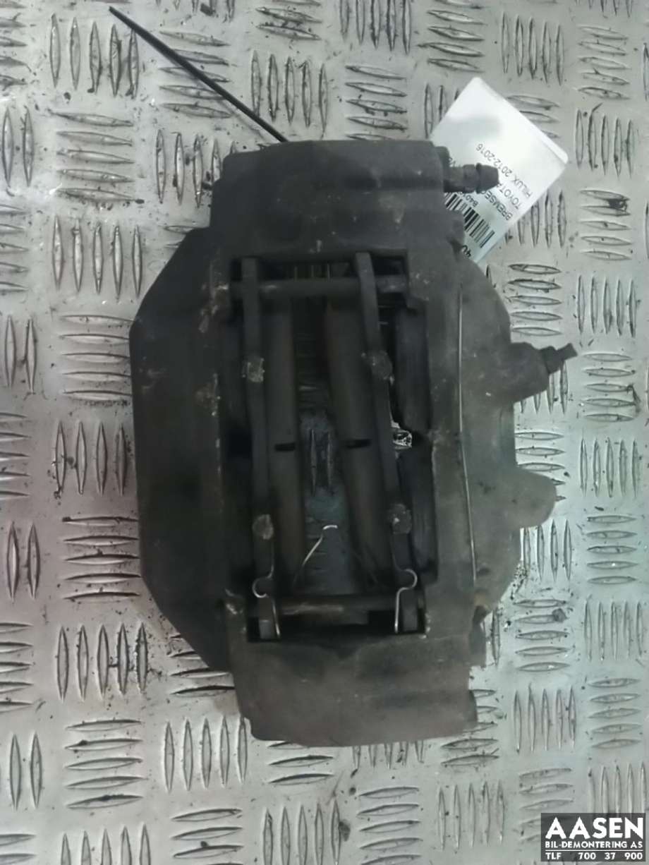 Bremsecaliper venstre foran til Toyota Hilux 2012-2016 (47750-0K190|)