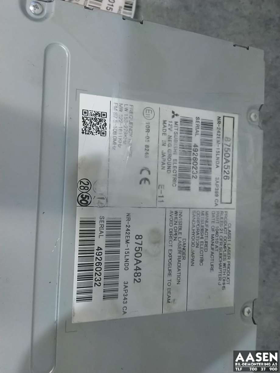 Bilstereo navigasjon til Mitsubishi Outlander 2012-2015 (Type III, Fase 1)  (8750A526|)