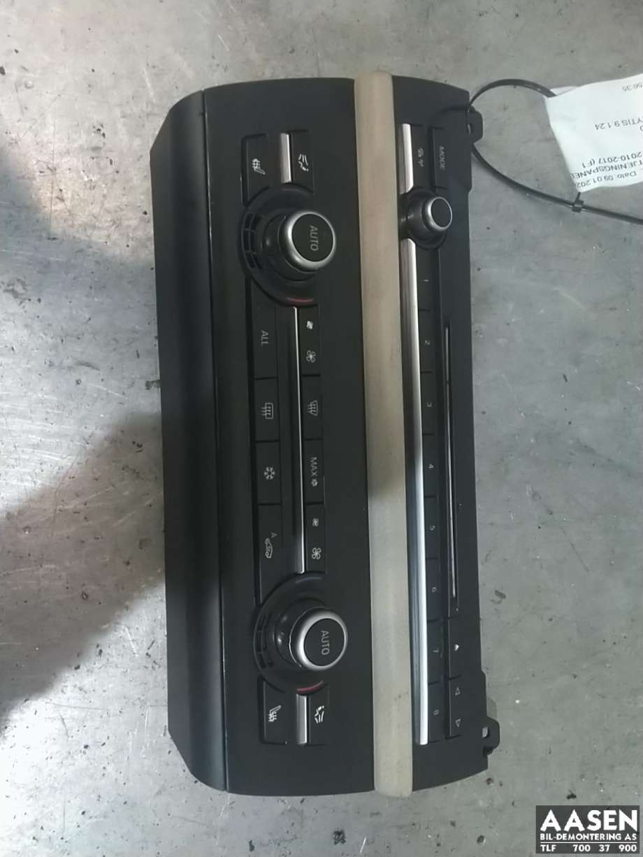 Bilstereo betjeningspanel til BMW 5-Serie 2010-2017 (F10/F11) (F10/F11) (61 31 9 328 425|)