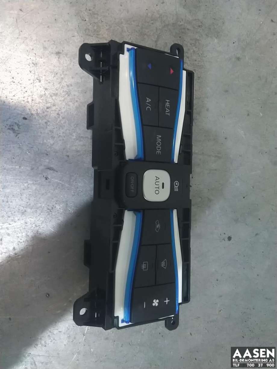Varmeapparat betjening til Nissan Leaf, 2011-2017 (Type I)  (275003NH0B)