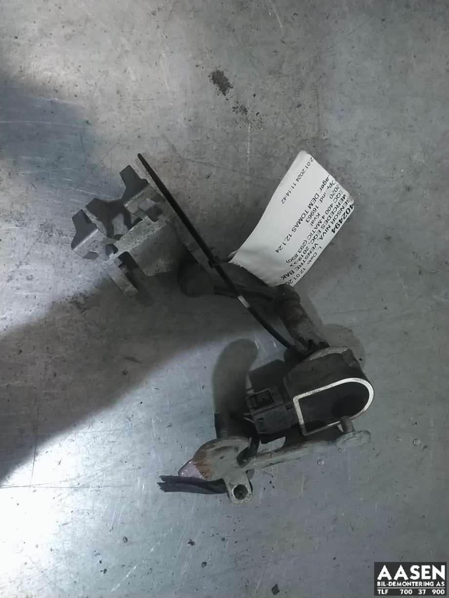 Sensor nivå, venstre bak til Mercedes EQC, 2019-->> (A 213 905 19 02)