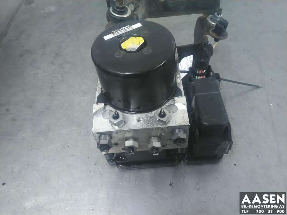 ABS sentral til Volvo S60, 2010-2014 (Type II, Fase 1)  (31329138)