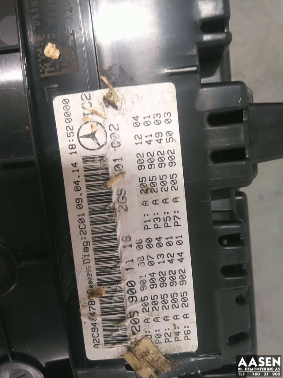 Instrumentpanel til Mercedes C-Klasse 2014-2018 (Fase 1) (W205) (W205) (A 205 900 11 16|A 253 900 10 06|)