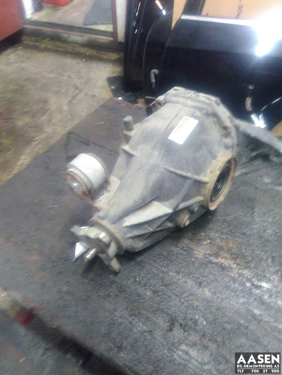 Kardang klokke bak til Mercedes E-Klasse 2009-2013 (Fase 1) (W212) (W212) (A 207 350 03 14|)