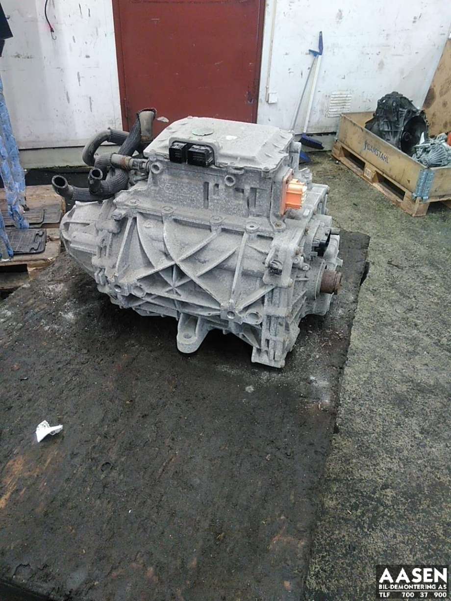 Motor elbil bak til Ford Mustang Mach-e 2020-->>  (U|2510312|LJ9P-7C629-AE|)