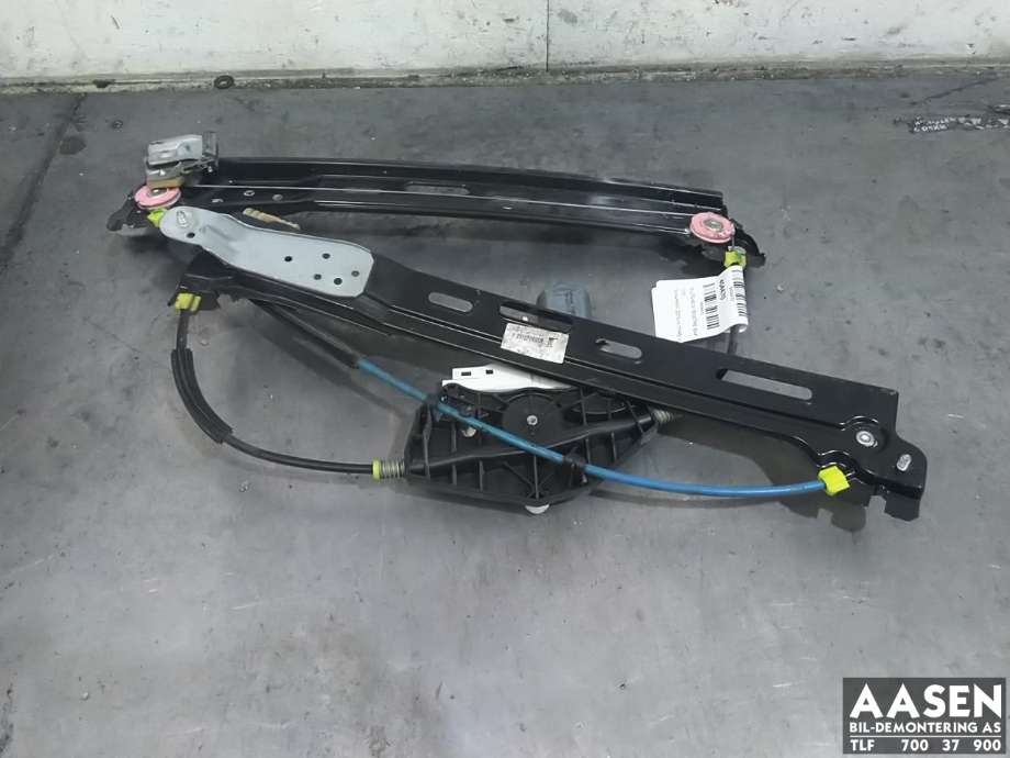 Ruteheis venstre bak til VW Sharan, 2010-->> (Type II)  (8K0 959 802 B)