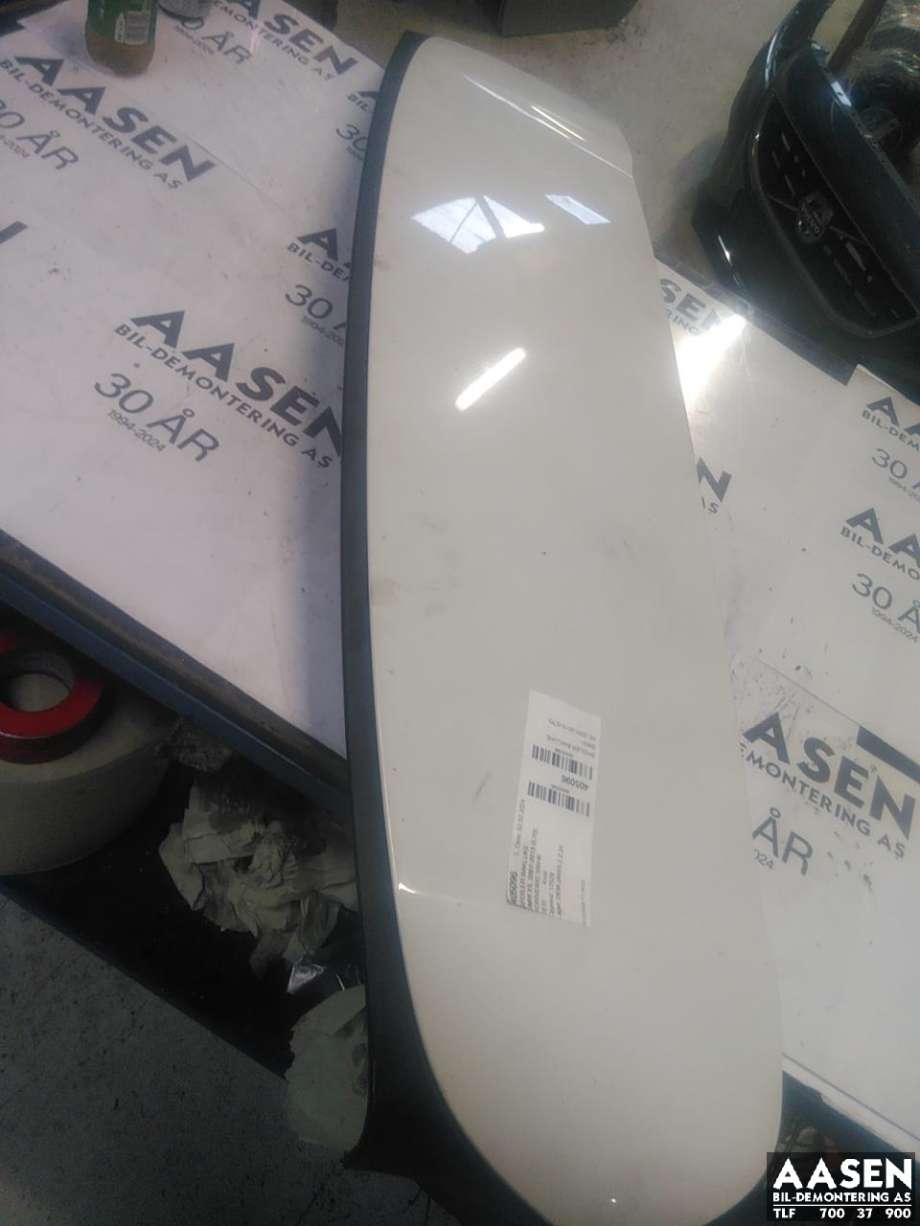 Spoiler bakluke til BMW X5, 2007-2013 (E70) (E70) (51 62 7 273 446)