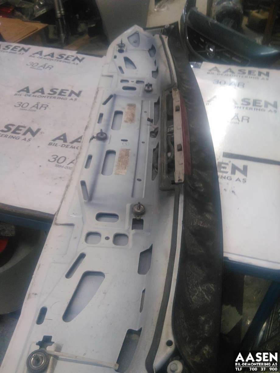 Spoiler bakluke til BMW X5 2007-2013 (E70) (E70) (51 62 7 273 446|)